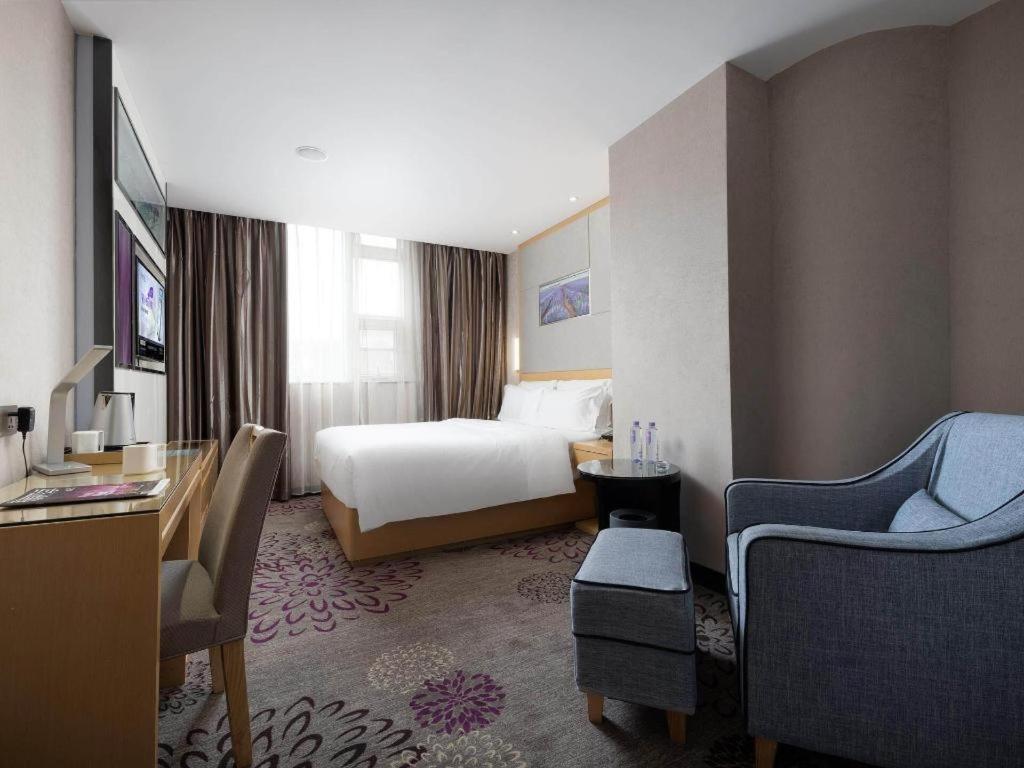 Lavande Hotel Guangzhou Shangxiajiu Pedestrian Street Hualin Temple Metro Station Exterior photo