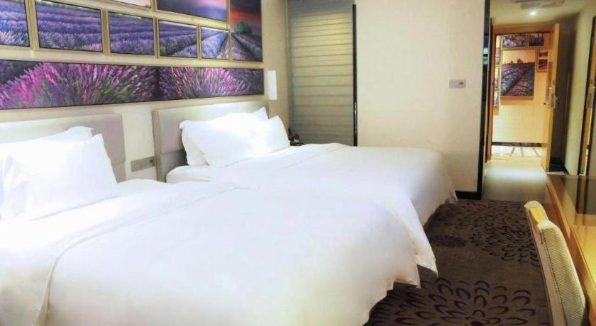 Lavande Hotel Guangzhou Shangxiajiu Pedestrian Street Hualin Temple Metro Station Exterior photo